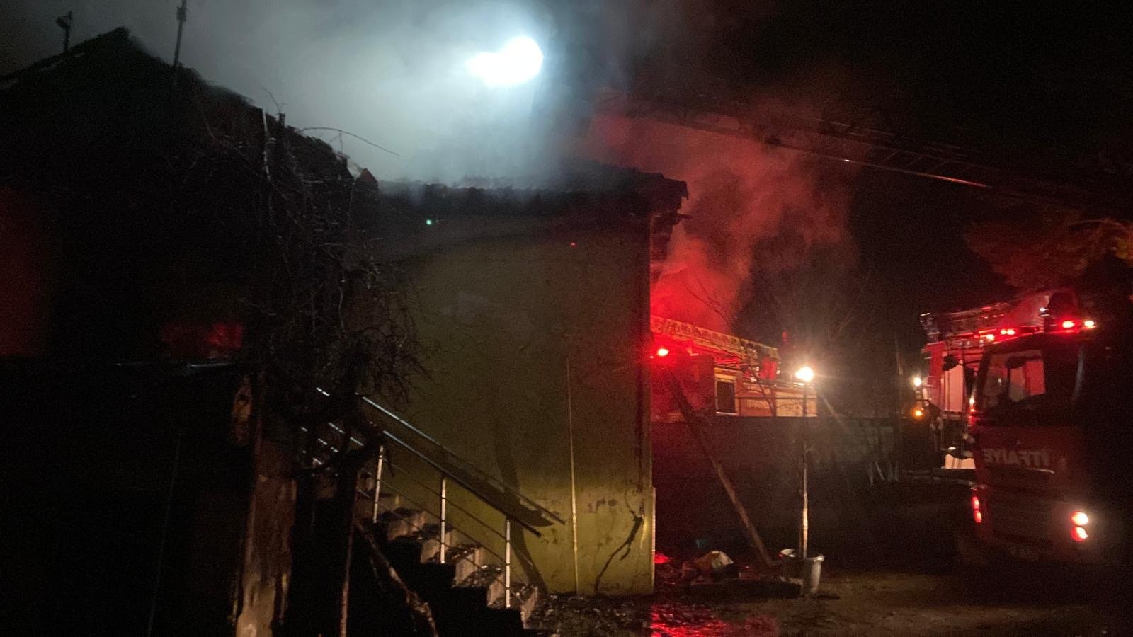 C5483B49 Fc2E 435D 908C 8A6828633946