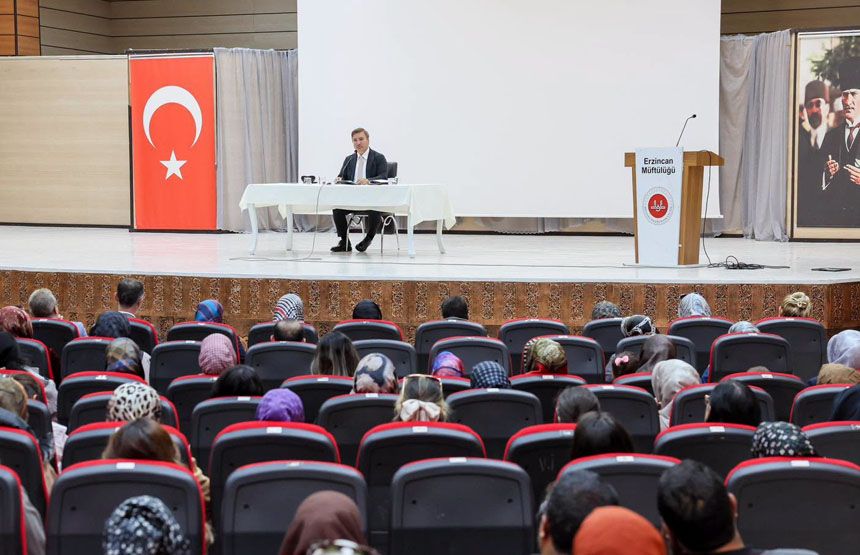 Vali Aydoğdu Çocukların Geleceği İçin Ailelere Seslendi