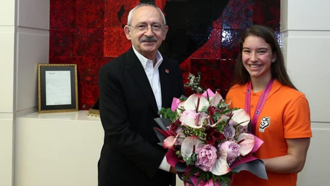 Şampiyon Onbaşı Kılıçdaroğlu'nu Ziyaret Etti