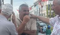 Emekliler Trafonun Başında Sohbet Ediyor