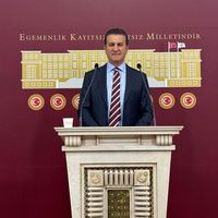 SİYASET