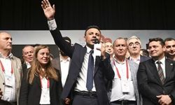CHP İstanbul İl Başkanı Olan Özgür Çelik Kimdir?