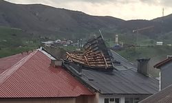 Tunceli’de Fırtına Maddi Hasara Yol Açtı