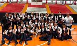 Erzincangücü Spor Kulübü Halk Oyunları Ekibi Bölge Şampiyonu Oldu
