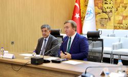 Vali ve Belediye Başkanı Sokak Hayvanları İçin Bir Araya Geldi