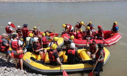 Erzincan Karasu Nehri’nde rafting etkinliğinde taciz iddiası