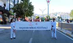 Yaşayan Miras Festivali Erzincan Sokaklarını Şenlendirdi