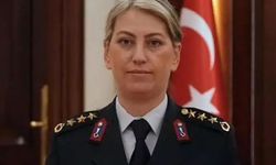 Türk Jandarmasında İlk Kadın Paşa Gülden Mat Şakir Oldu
