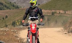 Şiran Akbulak’ta Örtü Yangını Kros Motorlarla Kontrol Altına Alındı