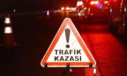 Erzincan’da Otobüsle Otomobil Çarpıştı: Sürücü Yaralandı