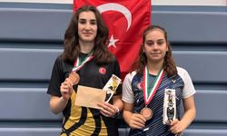 Erzincanlı Badmintonculardan Macaristan’da Çifte Bronz Madalya