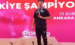 Erzincanlı Sporcumuz Güreş Şampiyonasında 3. Oldu