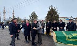 Erzincan Protokolü Otlukbeli'nde Cenazeye Katıldı