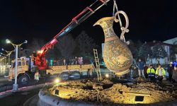 Erzincan’ın Simgesi Bakır Sürahi Dörtyol’dan Kaldırıldı