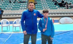 Erzincanlı Güreşçi Türkiye Üçüncüsü Oldu