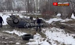 Erzincan Sakaltutan’da Otomobil Takla Attı