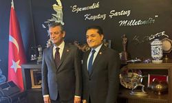CHP’nin 81 İl Başkanından Ortak Mesaj: “Özgür Özel’in Yanındayız”