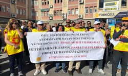 Eğitim Sen: "Öğretmene Takılan Kelepçe Geleceğimize Takılmıştır"