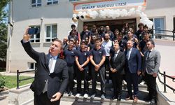 Vali Aydoğdu'dan Öğrencilere Büyük Jest