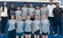 Erzincan Badmintonda Finale Yükseldi