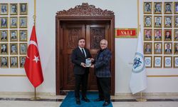Zeki Demirbaş Vali Aydoğdu’yu Ziyaret Etti