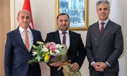 Sağlık Hizmetleri MYO’da Görev Değişimi: Aydoğdu Müdürlüğü Zeytun’dan Devraldı