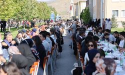 EBYÜ’de Yeni Eğitim Öğretim Yılı Kahvaltıyla Başladı