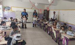 Polis Ekiplerinden Öğrencilere Yeni Eğitim Yılı Sürprizi