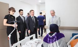 Vali Aydoğdu Hastanede Tedavi Gören Hastaları Ziyaret Etti