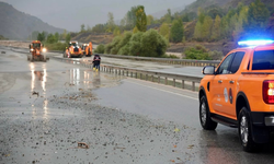 Erzincan-Erzurum Kara Yolu Kontrollü Olarak Trafiğe Açıldı