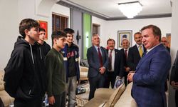 Vali Aydoğdu İstanbul’dan Gelen Öğrencilerle Buluştu