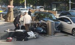 Erzincan Ordu Caddesi’nde Otomobil ve İki Motosiklete Çarptı