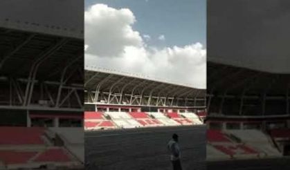 Erzincan Stadyum'unda Çalışmalar Sürüyor