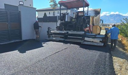 Geçit Yerleşkesi’nde Asfalt ve Kilit Parke Çalışması