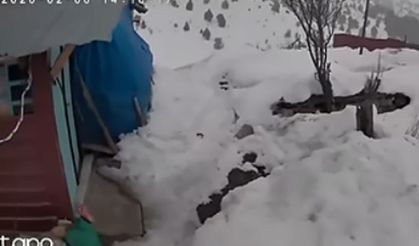 Deprem Anı Kamerada!