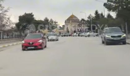 Erzincan’da Çok Önemli Müjdeyi Terzibaba Türbesi Önünden Duyuruyorum!