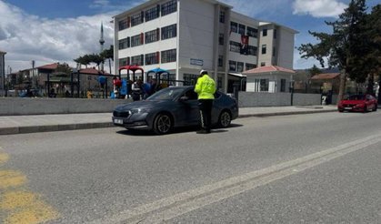 Okul Çevrelerinde Sıkı Denetim Sürüyor