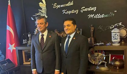 CHP’nin 81 İl Başkanından Ortak Mesaj: “Özgür Özel’in Yanındayız”