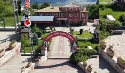 Mollaköy Cemevi’ndeki Anlamlı Sözler Gönüllere Dokunuyor