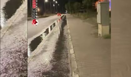 Gece Yarısı Sulama Hattı Patladı! Aynı Noktada Yine Arıza