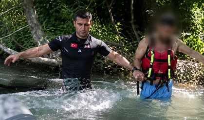 Munzur Çayı'nda Boğulma Tehlikesi Geçiren Vatandaşı Jandarma SAK Timi Kurtardı