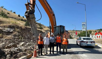 Sultanmelik Giriş Mevkii’nde Yol Genişletme Çalışmaları Başladı