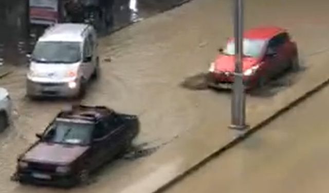 Erzincan'ı SEL Aldı