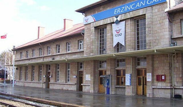 Demiryolları Çevresinde İlaçlama Faaliyeti Sürüyor