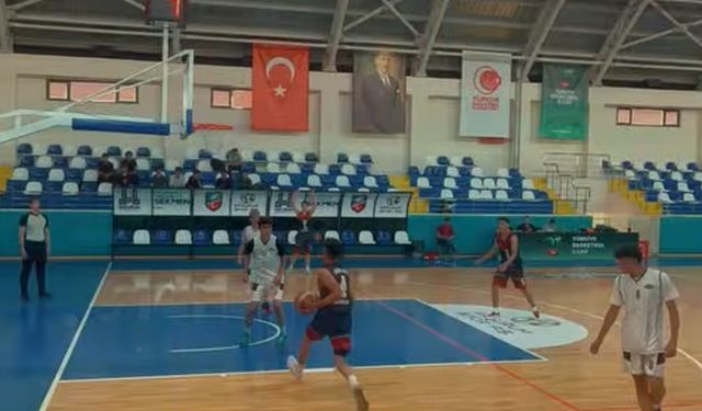Değer Erzincan Spor Kulübü Bölge Şampiyonu Oldu