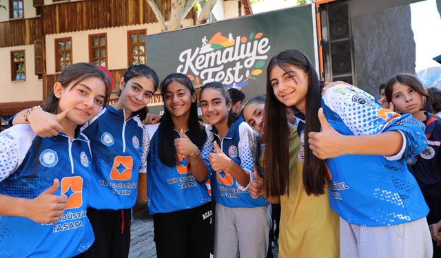 Kemaliye Kültür ve Doğa Sporları Şenlikleri Devam Ediyor