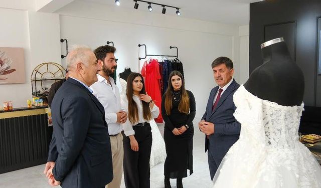 İranlı Moda Tasarımcısı Kardeşler Erzincan’da “Şiraz Gelinlik” ile Hizmete Başladı