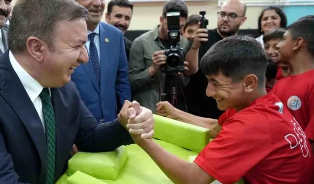 Vali Aydoğdu'nun En Değer Verdiği Projede 17. Kulüp Kuruldu