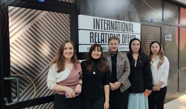 Kazakistanlı Doktora Öğrencilerinden Erzincan Üniversitesine Akademik Ziyaret