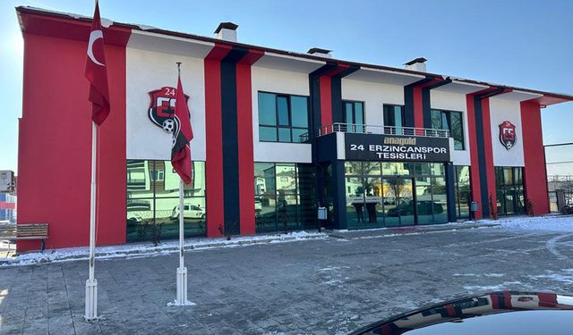 24 Erzincanspor Yönetiminden Açıklama: “Bu Yolculuğun Sonunda Yeniden Ayağa Kalkacağız”